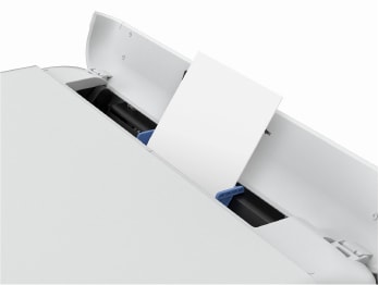 背面給紙では0.6mmの厚紙も印刷可能。さらに自動両面ユニット搭載で両面印刷にも対応